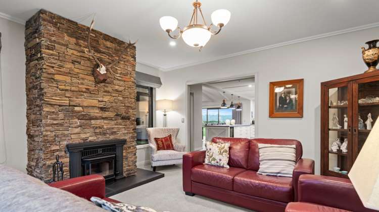 2 Pheasant Lane Aokautere_12