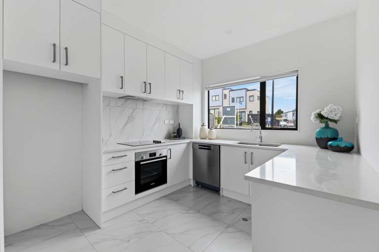 45B Crestview Rise Papakura_9