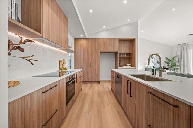 17 Cashmere Oaks Drive, Masterton_1