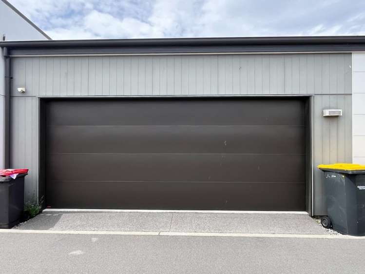 42 Tippet Crescent Wigram_18