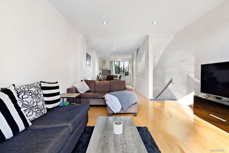 44/17 Lyon Avenue Mount Albert_4