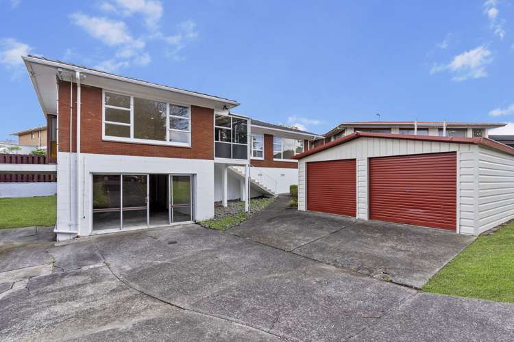 176 Edmonton Road Te Atatu South_17