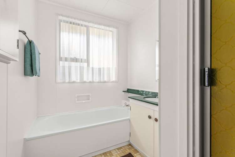 82 Anzac Street Gisborne_13