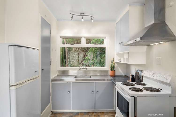 8/117 Austin Street Mount Victoria_6