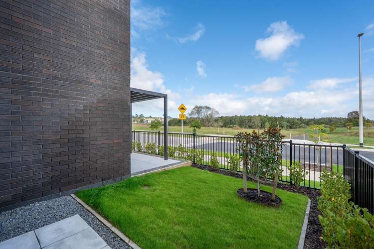 19 Karamu Street Flat Bush_23