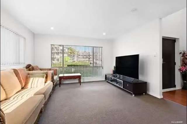  6 Listack Drive Flat Bush_3
