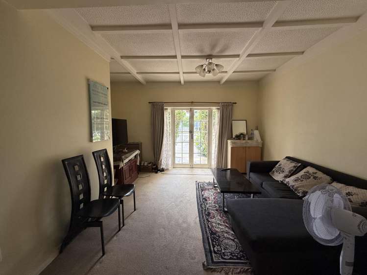 12 Beach Road 10938_5