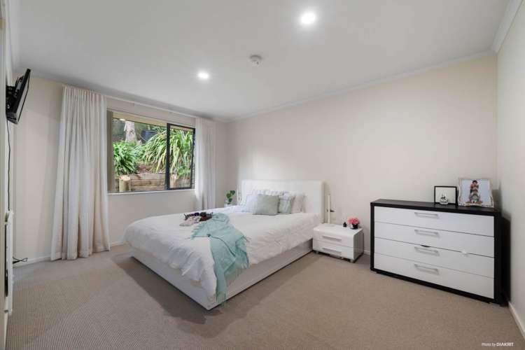 91 Kyle Road Greenhithe_7