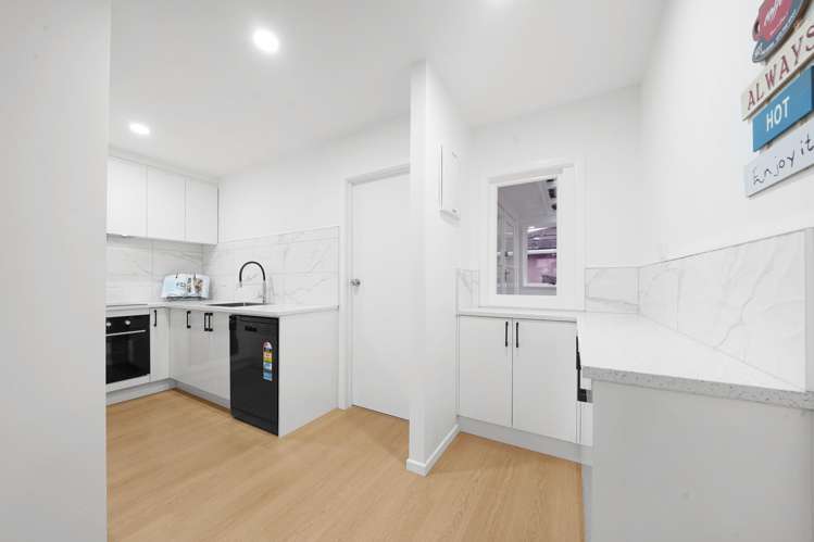 1/33 King Edward Avenue_3
