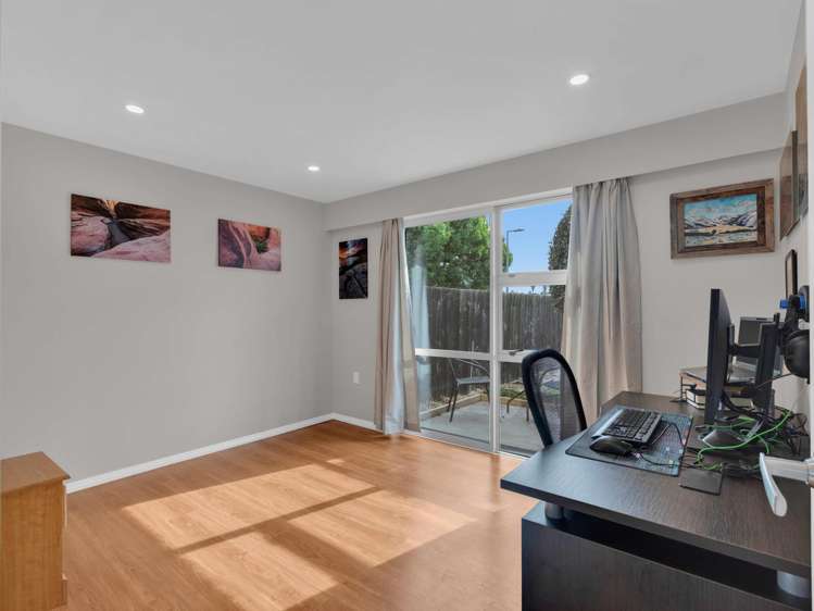 16b Bradley Place Nawton_14