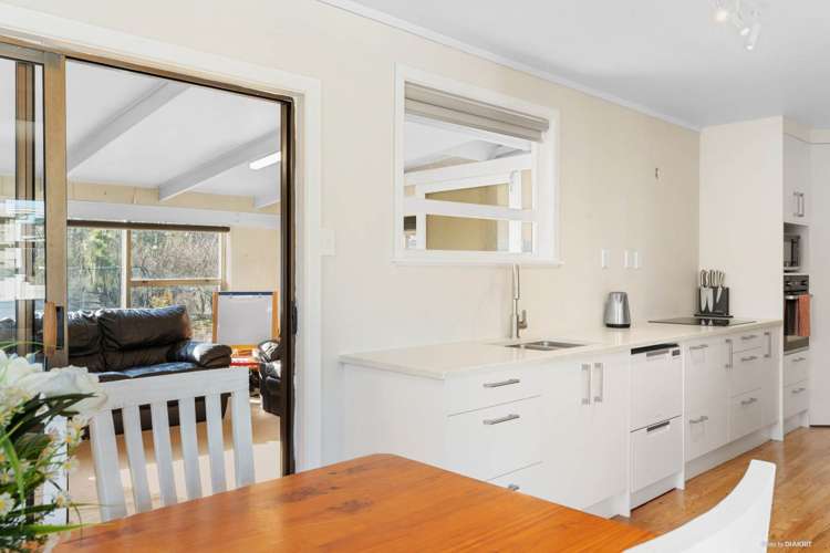 20 Greenhaven Avenue Opaheke_6