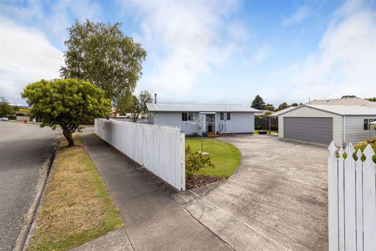 9 Faulkland Drive Witherlea_26