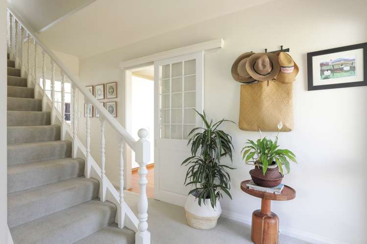 20 Sunset Street Hilltop_23