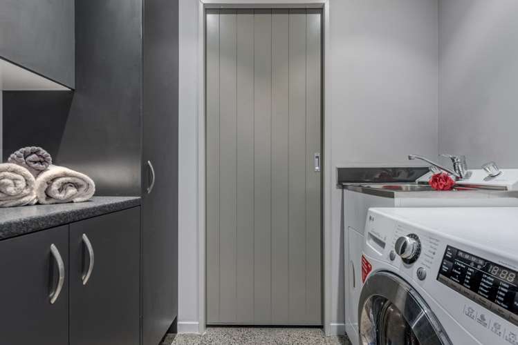 21 Columbia Crescent Beachlands_24