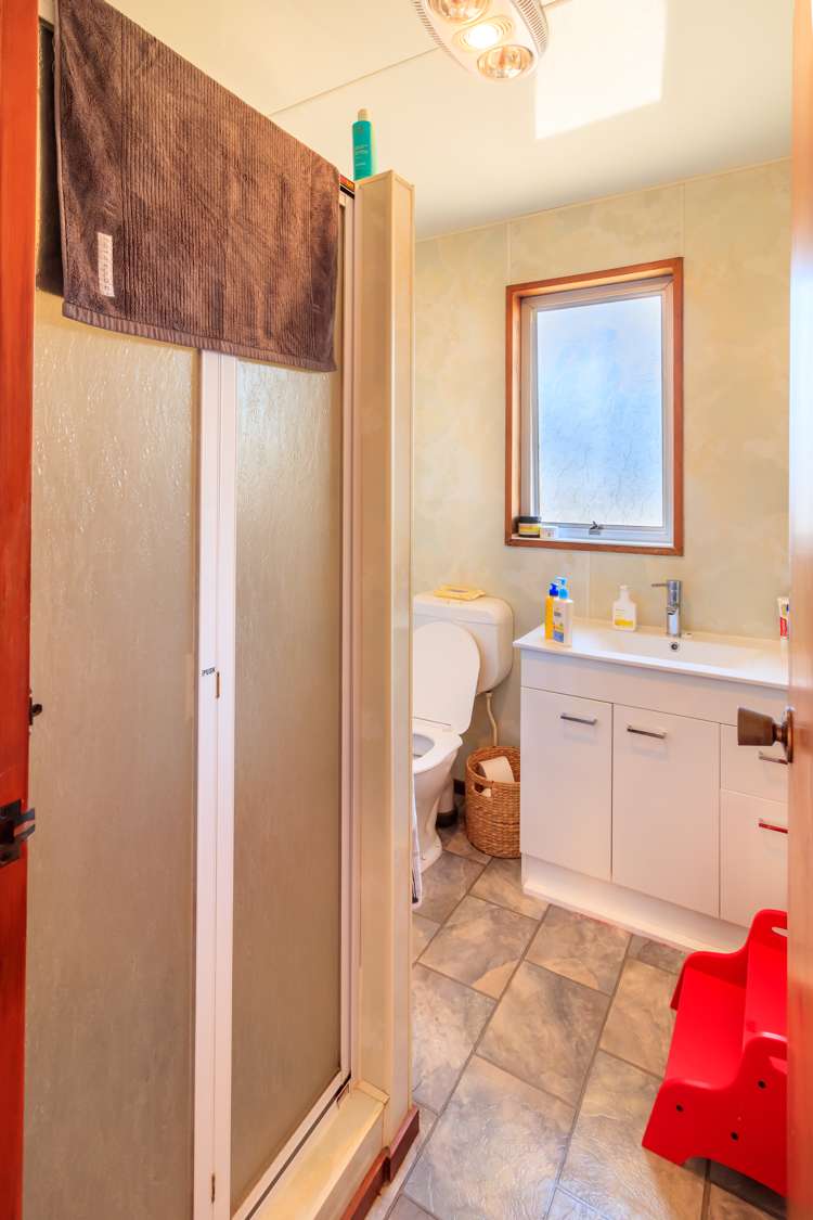 11a Coughtrey Street Saint Clair_13