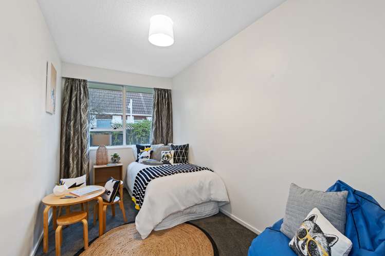 1/2 Ingrid Street Parklands_9