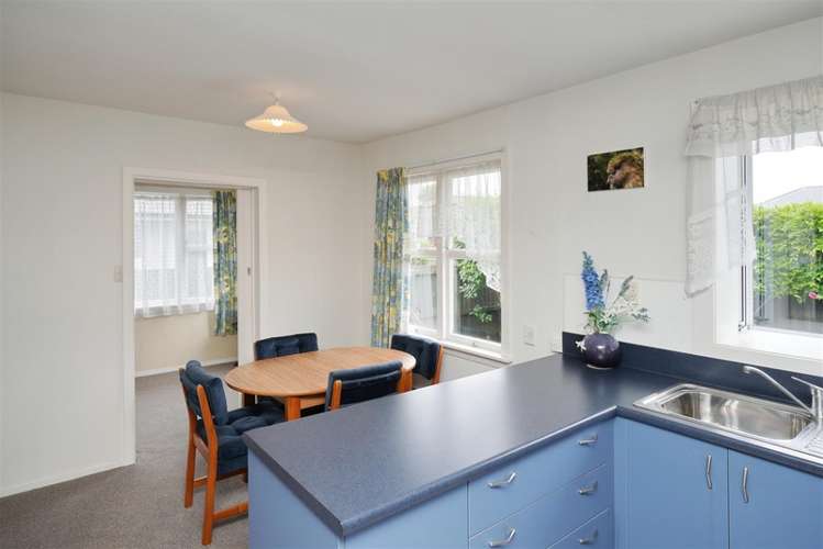 1/14 Farquhars Road Redwood_9