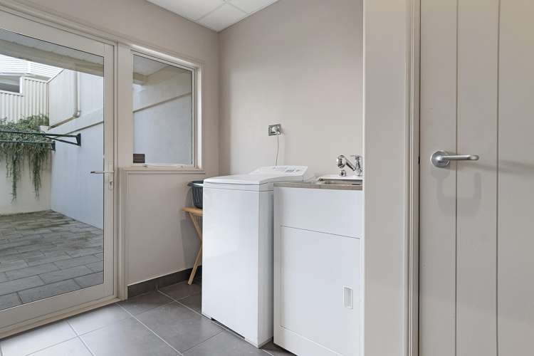 51b Seaview Road Otumoetai_16