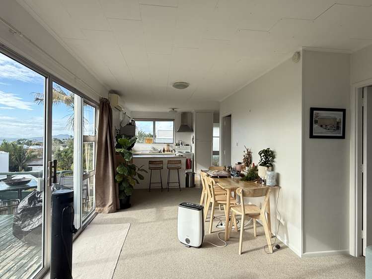 207A East Coast Road Castor Bay_1