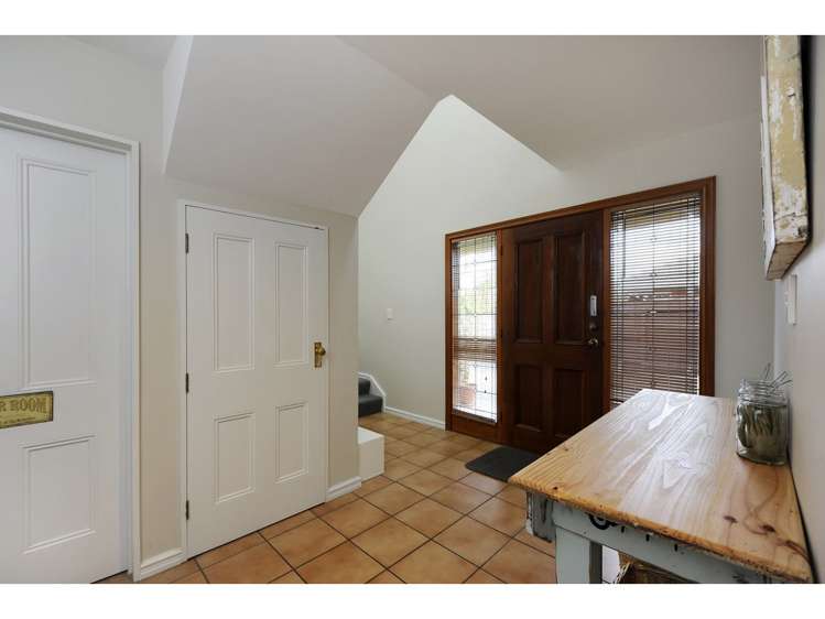 22 Malthouse Crescent Brightwater_10