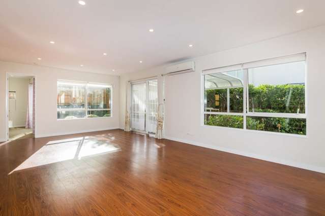 5 Lyttelton Avenue Forrest Hill_3