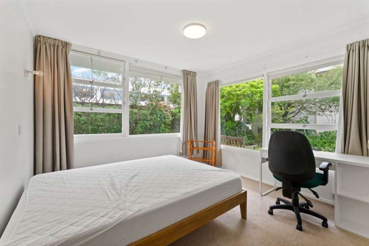 2/10 Blomfield Spa Takapuna_7