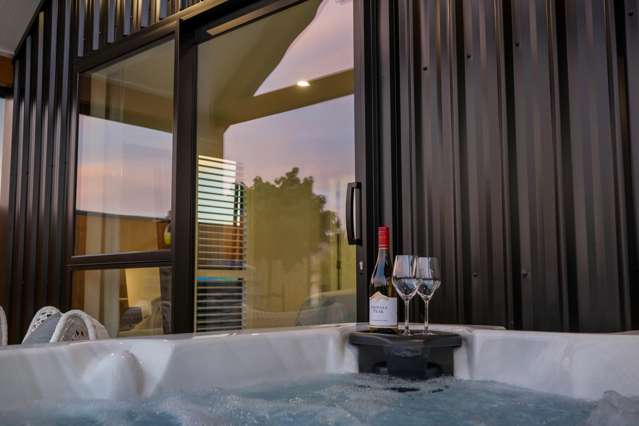 37 Magnum Drive Cromwell_2