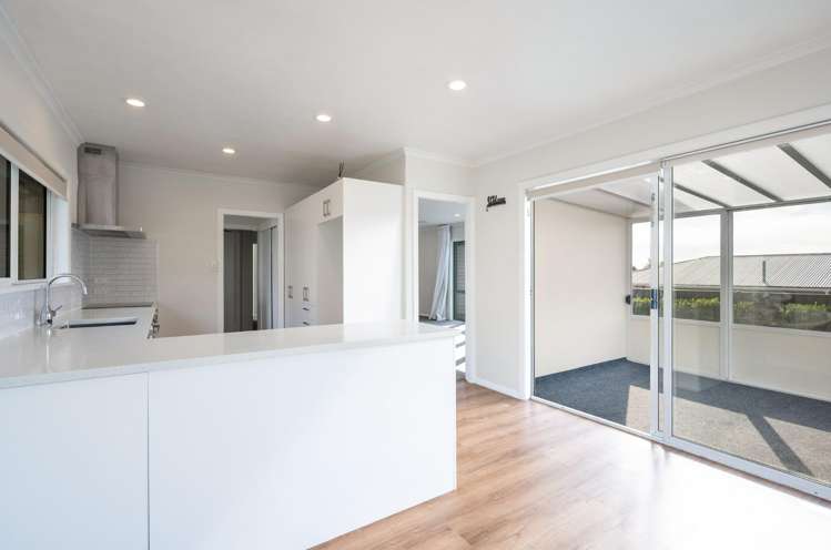  38 Churchill Avenue Richmond_5