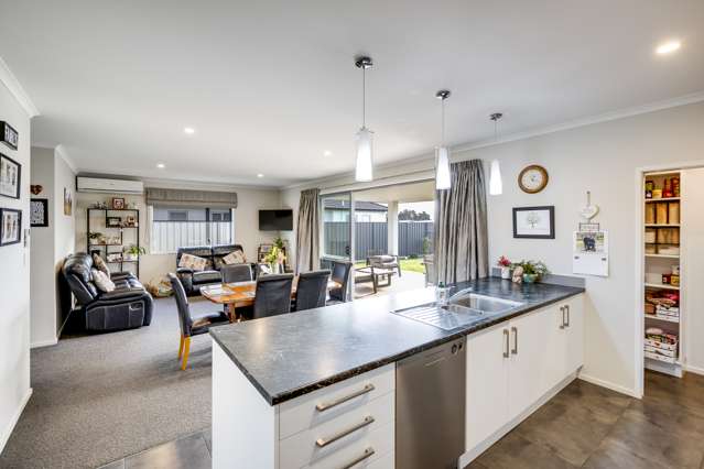 10 Wanaka Place Poraiti_4