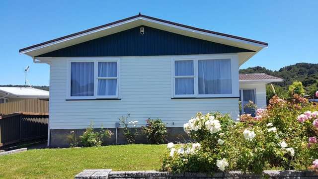 Charming 3 Bedroom Home in Wainuiomata