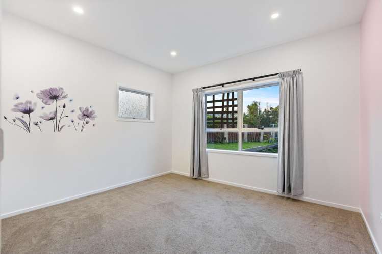273A Royal Road Massey_6