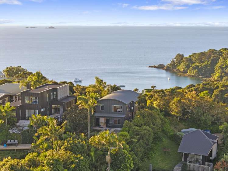 68 Queens Drive Oneroa_15
