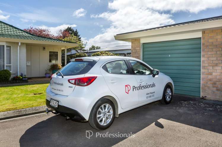 41/17 John Street Trentham_24