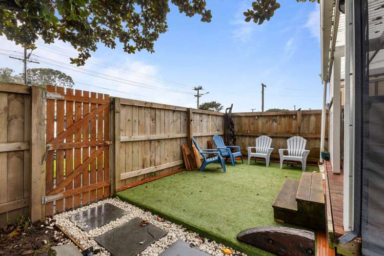 208 Ngamotu Road Spotswood_17