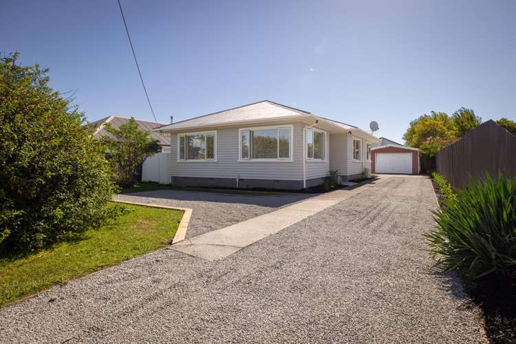 122 Springs Road Hornby_20
