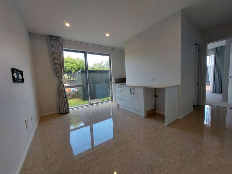 28 Jelas Drive Riverhead_9