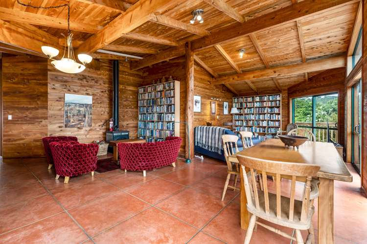 402 Owhiwa Road Parua Bay_6