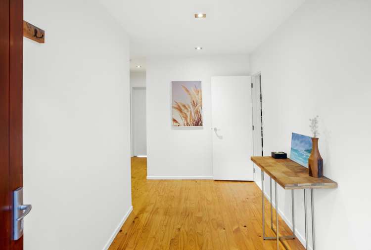 14 Staley Road Parau_16