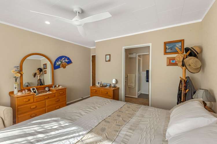 4 Hunter Place Merrilands_18