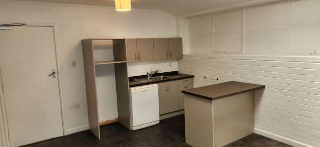 Level 1/23 Bay Road Kilbirnie_2