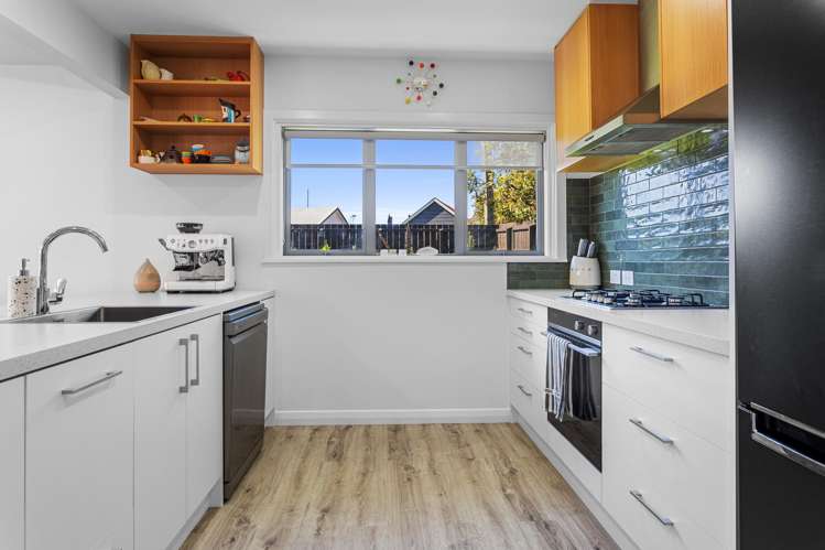 73 Dunns Avenue The Pines Beach_8