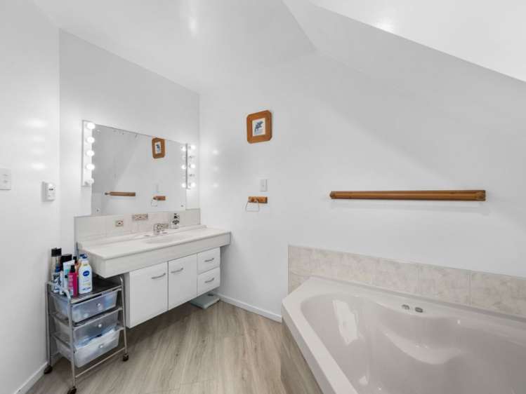 124 Bremners Road Netherby_19