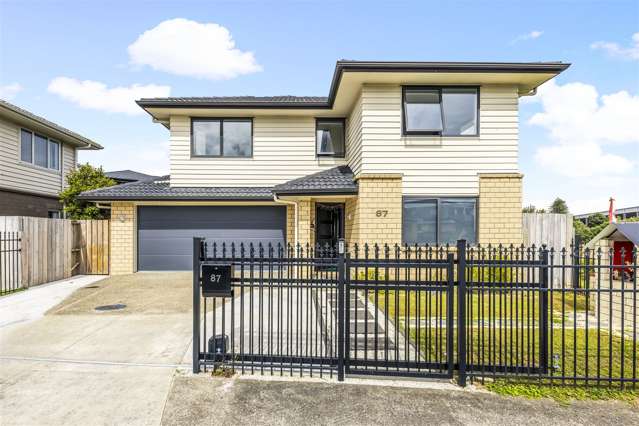 87 Naylors Drive Mangere_1