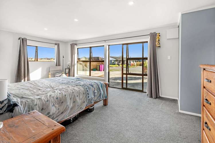 7 Easton Way Levin_13