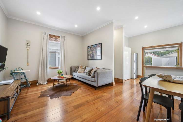 5 Te Whiti Street 1290_3