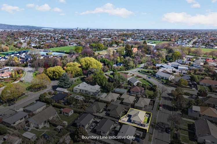 16A Achilles Street Burwood_18