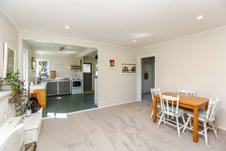 16 Awanui Street Merrilands_5