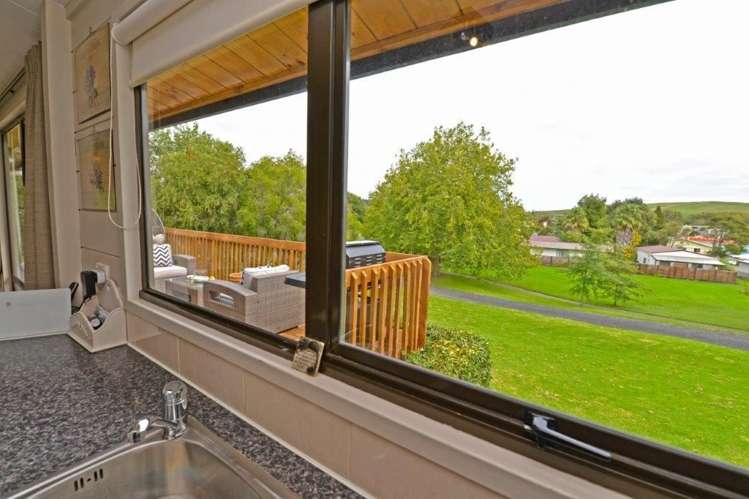 25 Sarah Todd Lane Waimauku_3