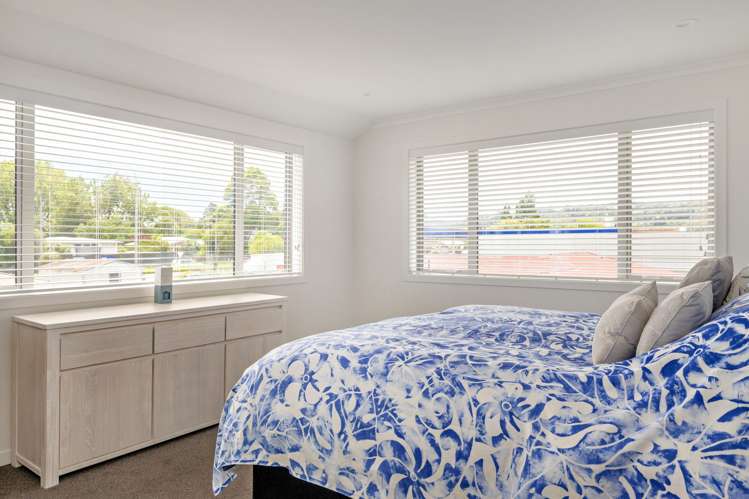 5 and 6/11 Landing Road Whakatane_17