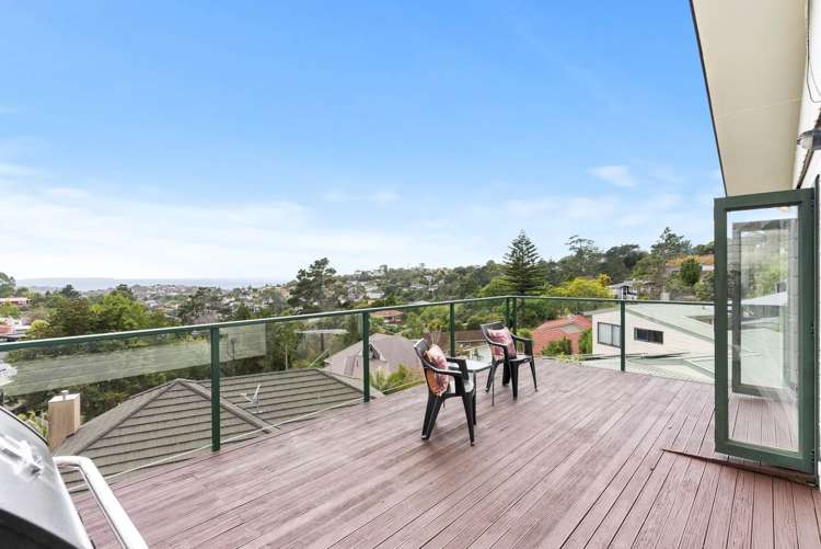 549 East Coast Road Browns Bay_12